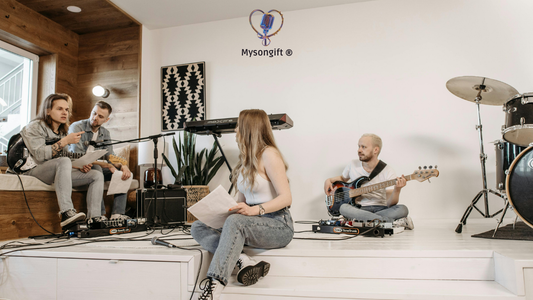 About Us – Discover Mysongift, the Home of Personalized Songs